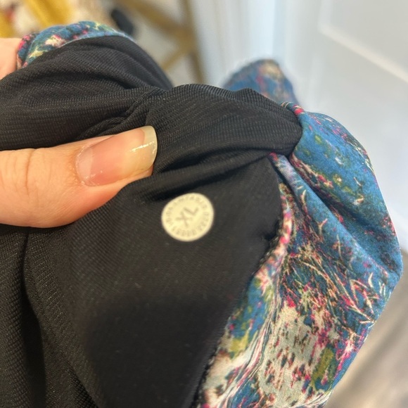 Lululemon Pace Breaker Short Speed Floral Poolside mens XL - Picture 3 of 3